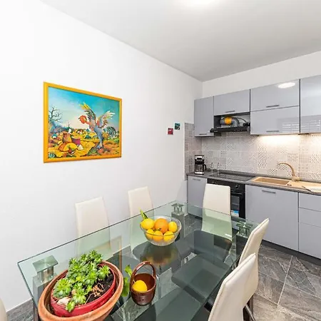 Lux Apartman