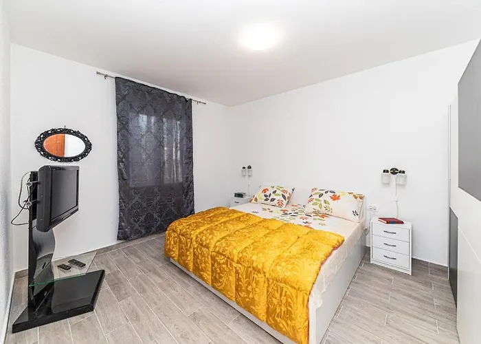 Lux Апартаменты Трогир