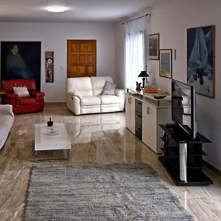 Apartment Lux Trogir